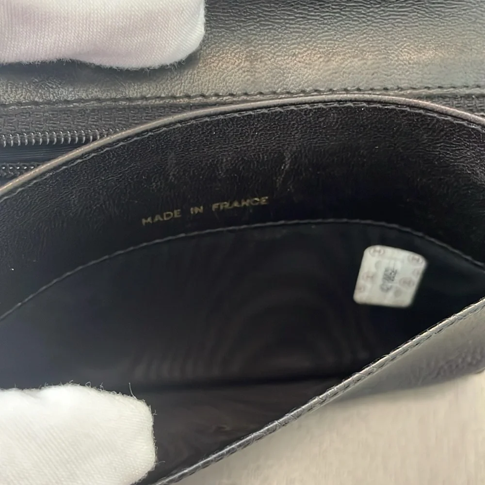 Chanel CC Clutch Wallet Black Caviar Leather Compact Classic Luxury